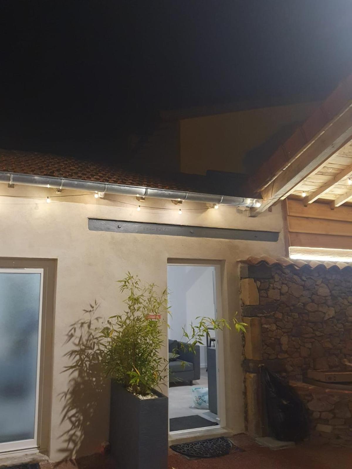 Le Boheme, Sauna & Spa Riorges المظهر الخارجي الصورة